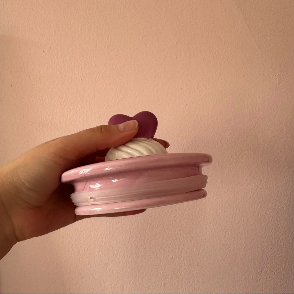 Tiered vintage cake cookie jar - Picture 6 of 7